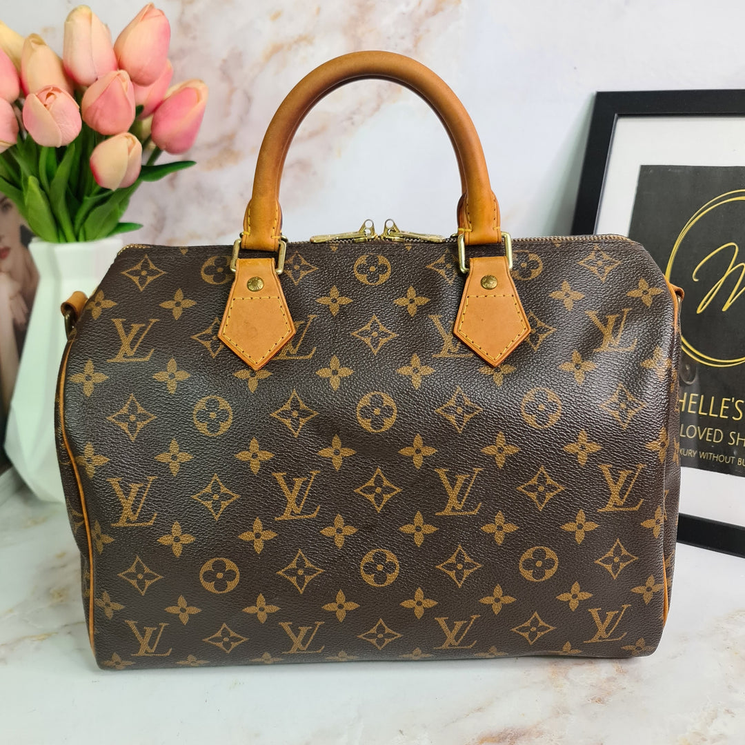 L O U I S V U I T T O N  Monogram Speedy 30 Bandouliere - Marichelle's Empire 