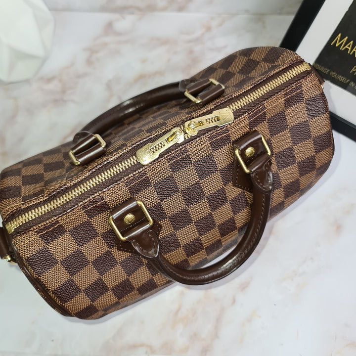 LOUISVUITTON Damier Ebene Speedy 25 Bandouliere - Marichelle's Empire 