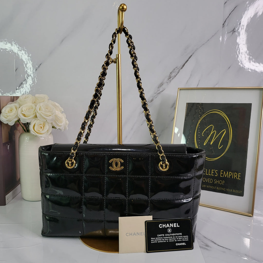 C H A N E L  Patent Chocolate Bar Chain Bag - Marichelle's Empire 