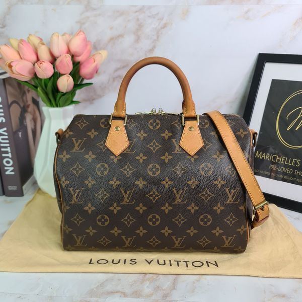 L O U I S V U I T T O N  Monogram Speedy 30 Bandouliere - Marichelle's Empire 