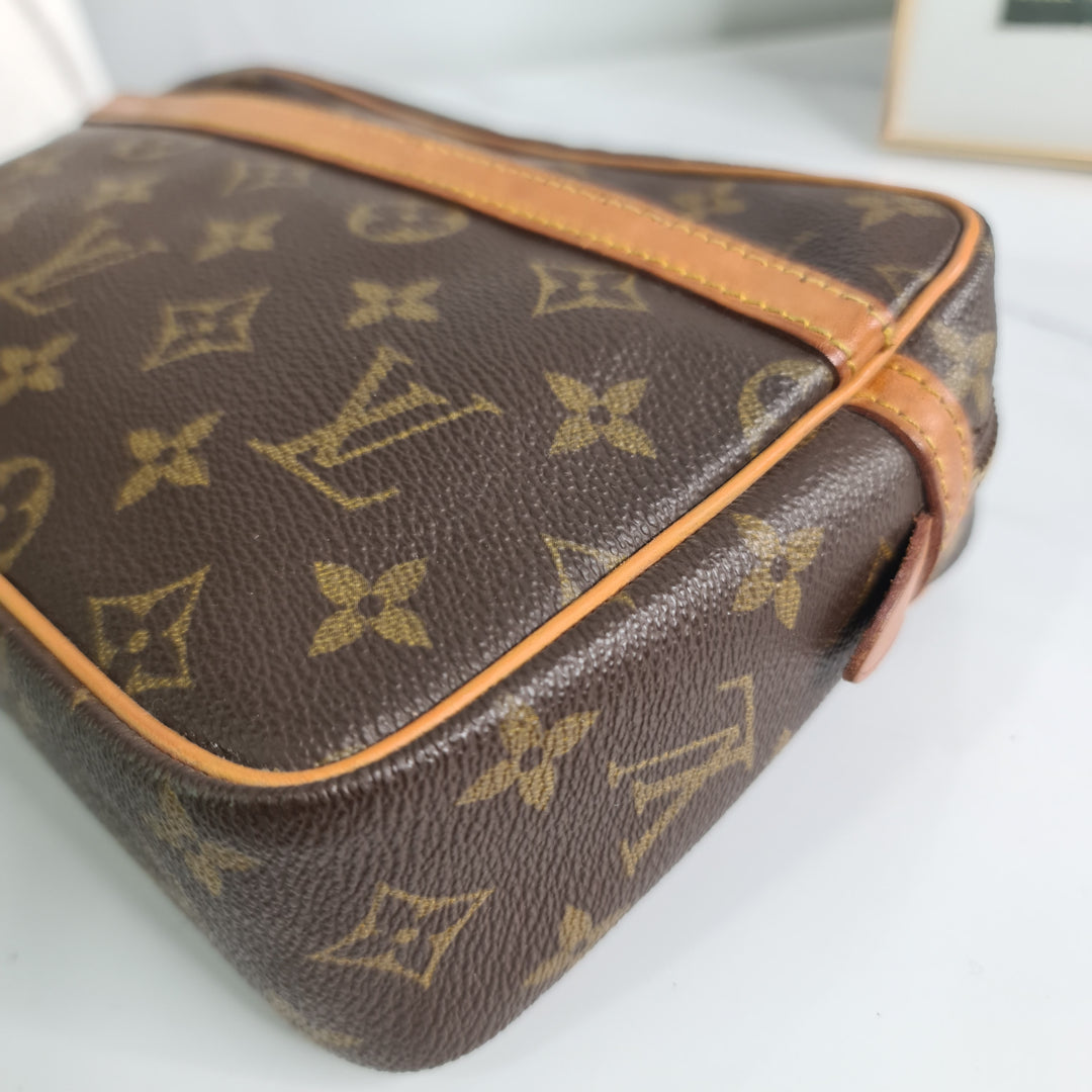 Louis Vuitton Monogram Compeigne Clutch - Marichelle's Empire 