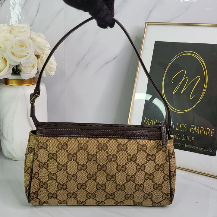 Gucci Canvas D-Ring Pochette Bag - Marichelle's Empire 