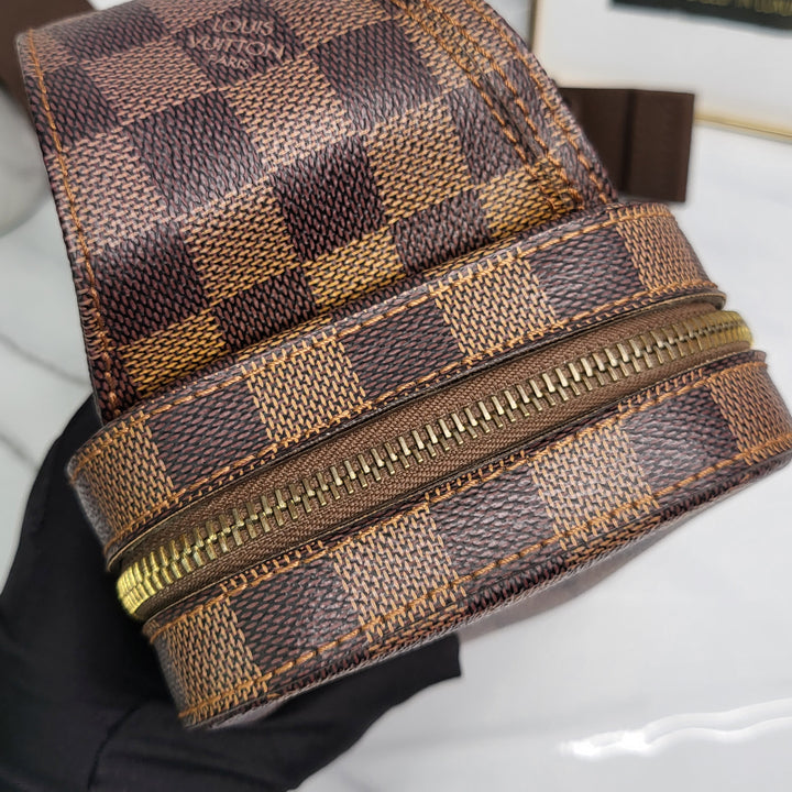 Louis Vuitton Damier Ebene Geronimo