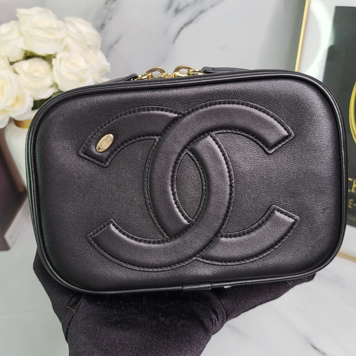 Chanel Lambskin Mania Waist Bag