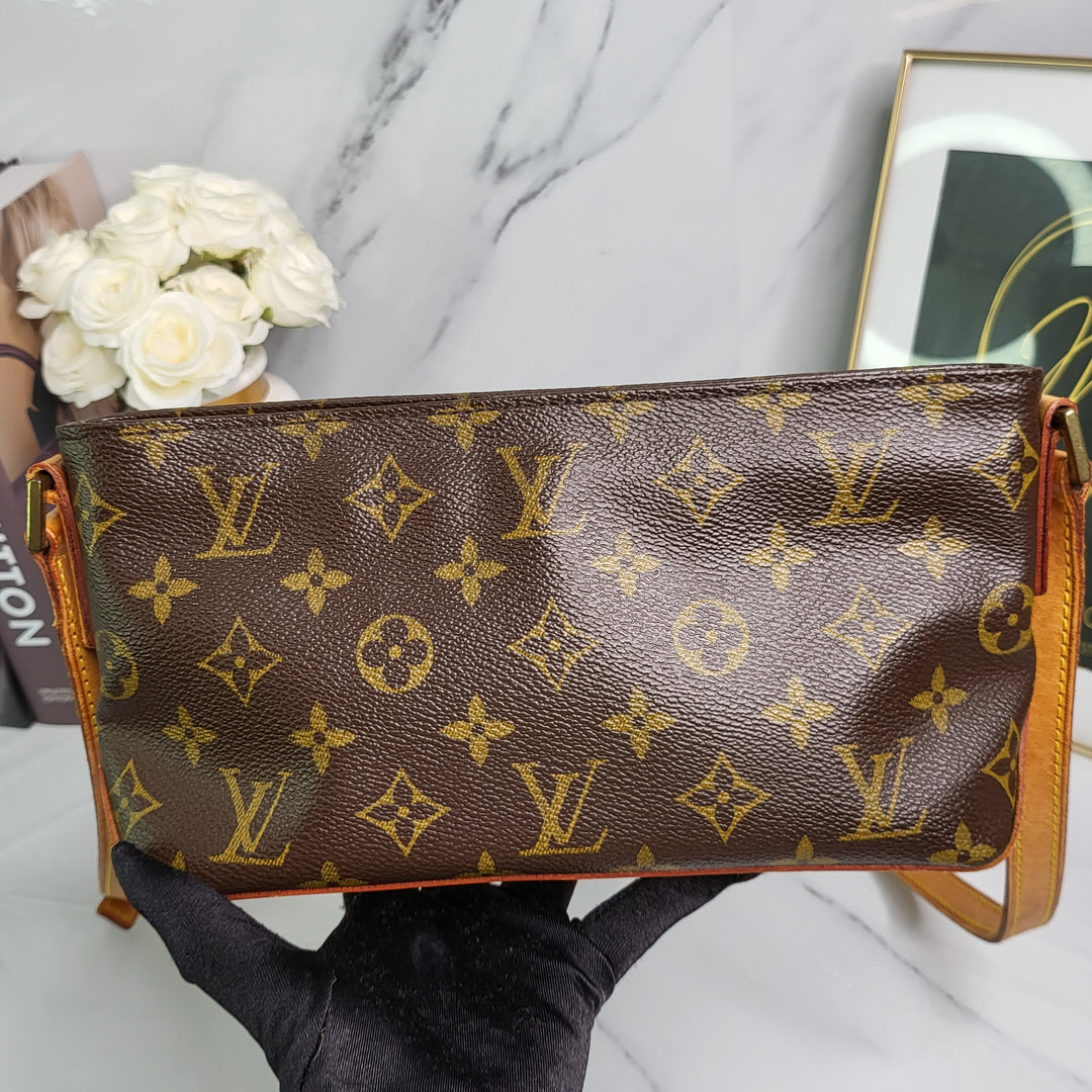 Louis Vuitton Monogram Trotteur