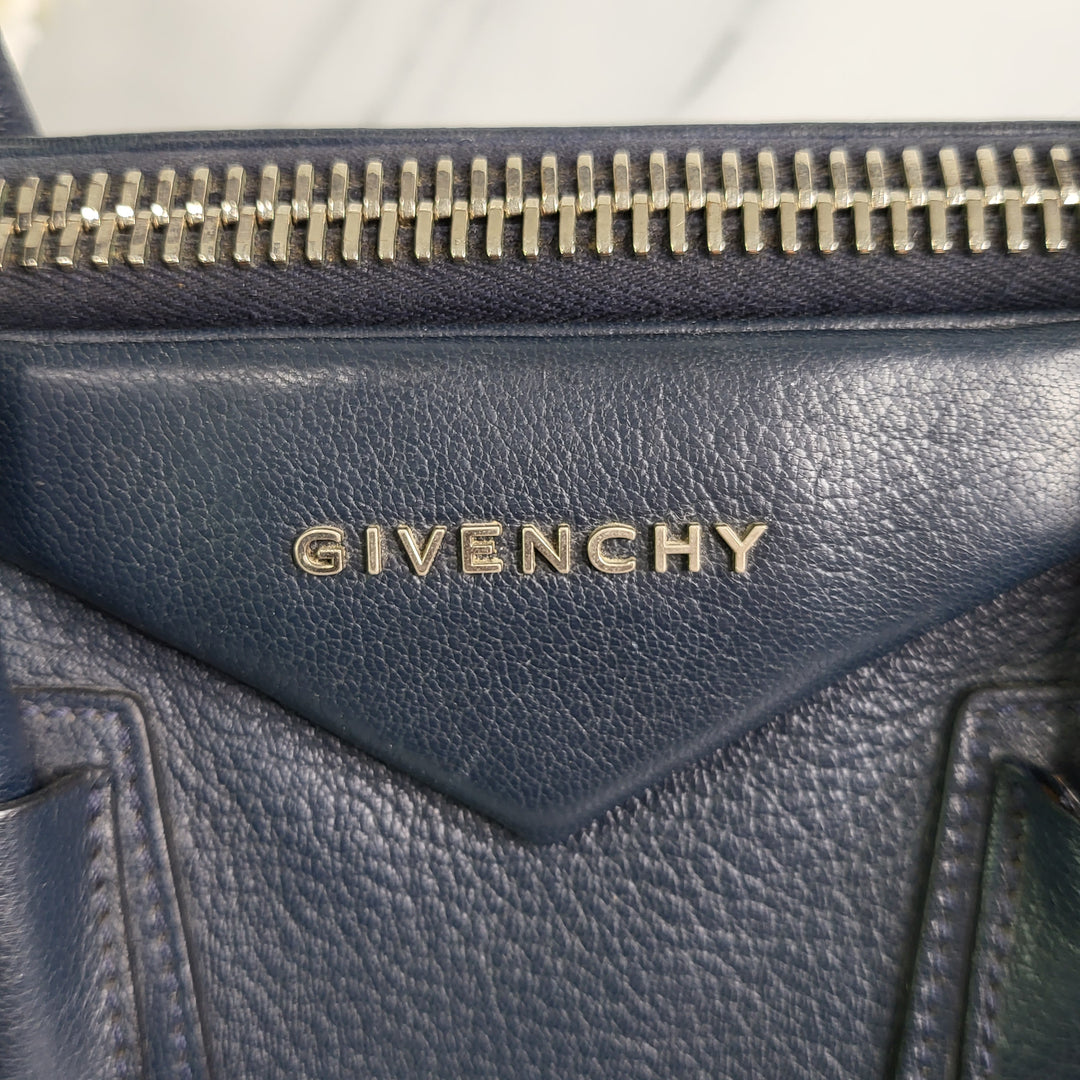 Givenchy Calfskin Antigona Medium