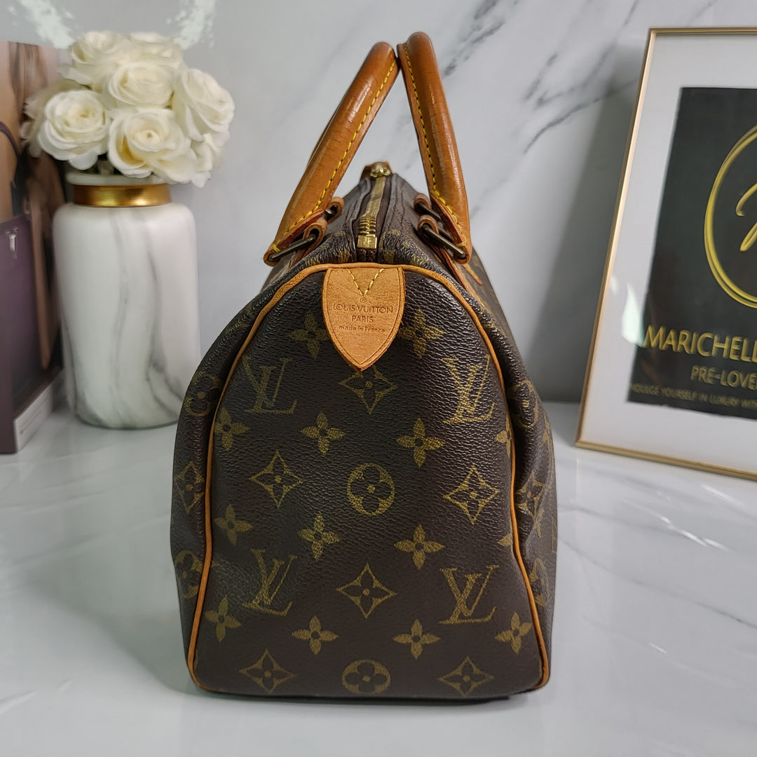 Louis Vuitton Monogram Speedy 25