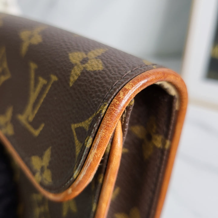 Louis Vuitton Monogram Florentine