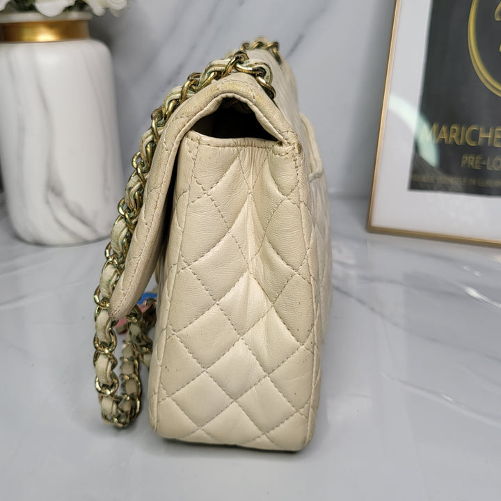 Chanel Lambskin Valentine Flap Bag
