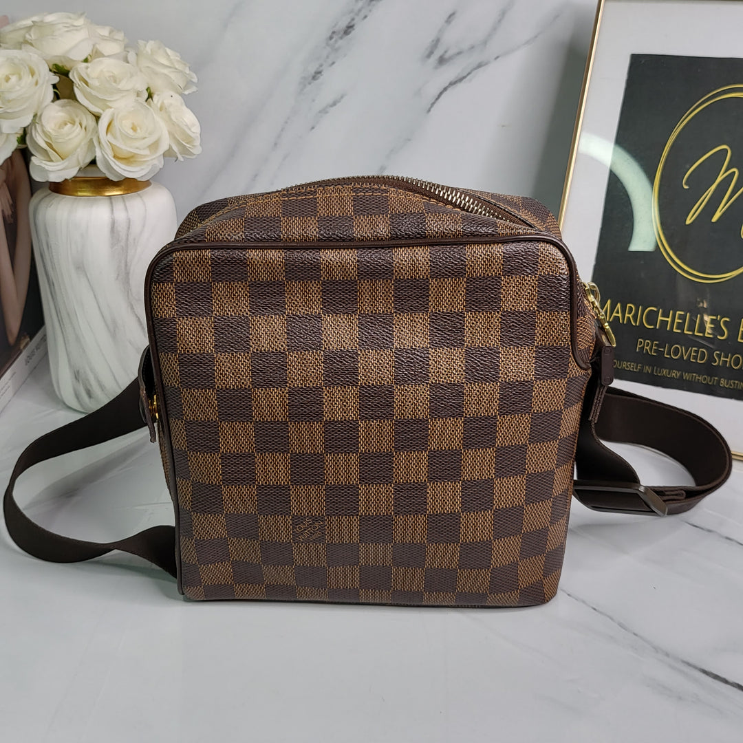 Louis Vuitton Damier Ebene Olav