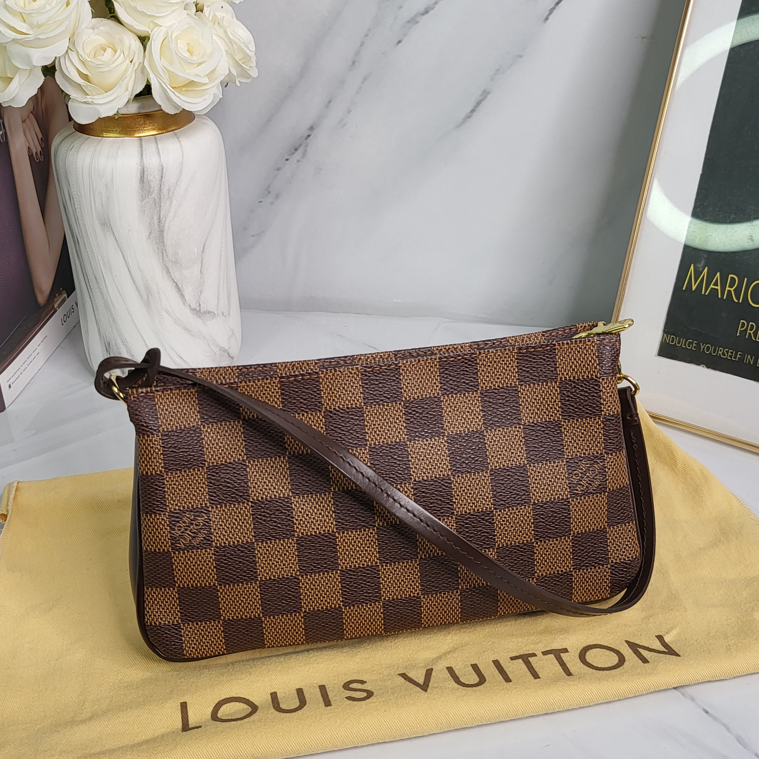 Louis Vuitton Damier Ebene Navona Pochette Handbag GHW