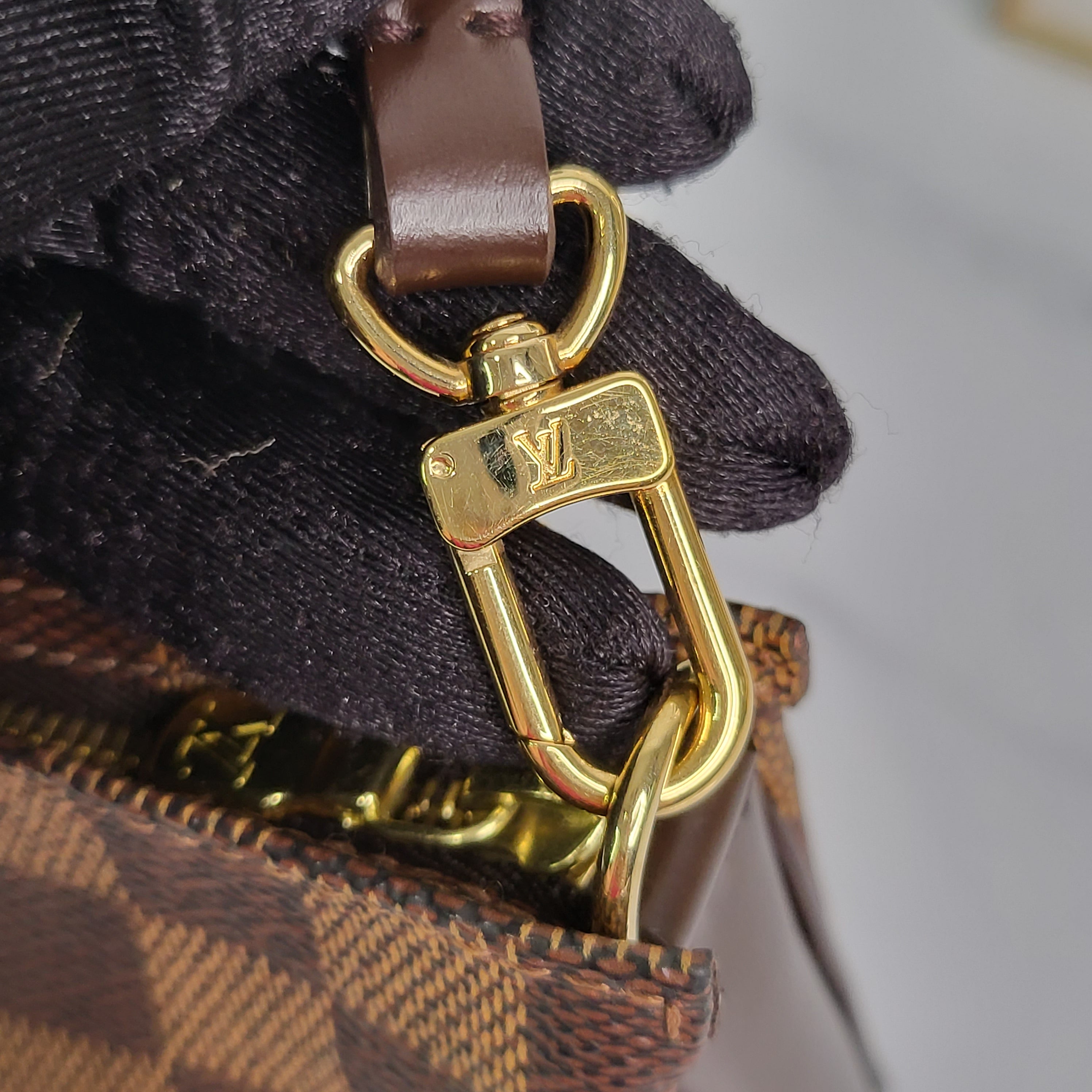 Louis Vuitton Damier Ebene Navona Pochette Handbag GHW