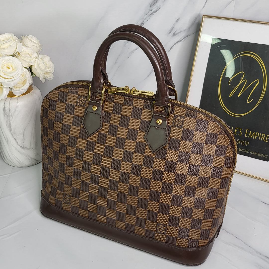 Louis Vuitton Damier Ebene Alma MM