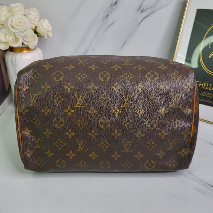 Louis Vuitton Monogram Speedy 30