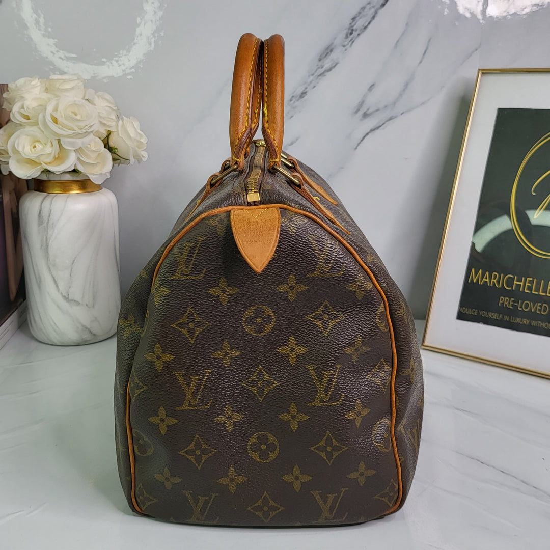 Louis Vuitton Monogram Speedy 30