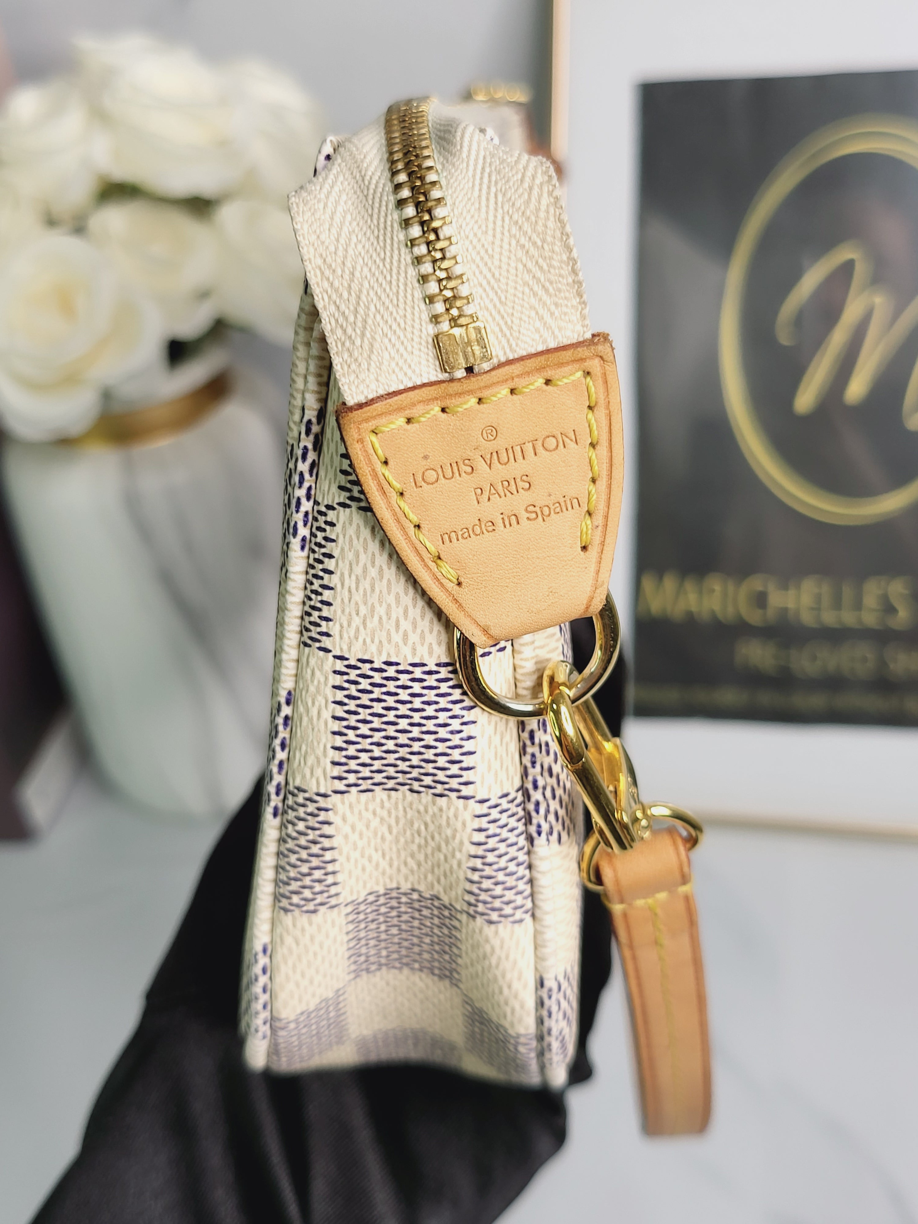 Louis Vuitton Damier Azur Pochette Accessories – Marichelle's Empire