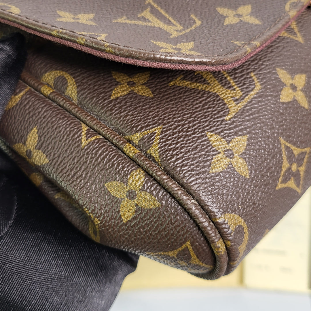 Louis Vuitton Monogram Favorite MM