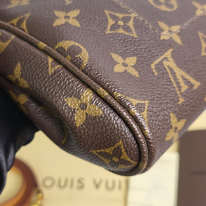 Louis Vuitton Monogram Favorite MM