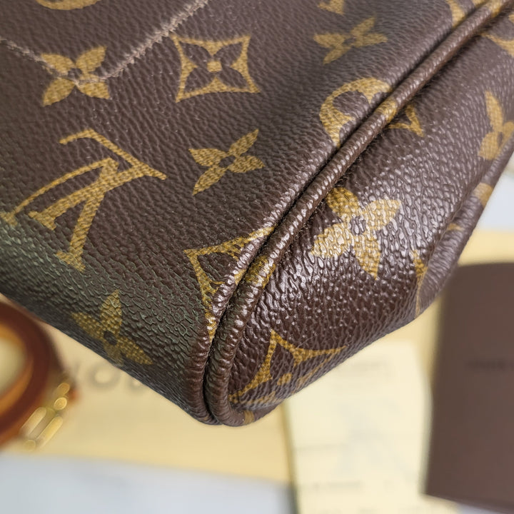 Louis Vuitton Monogram Favorite MM