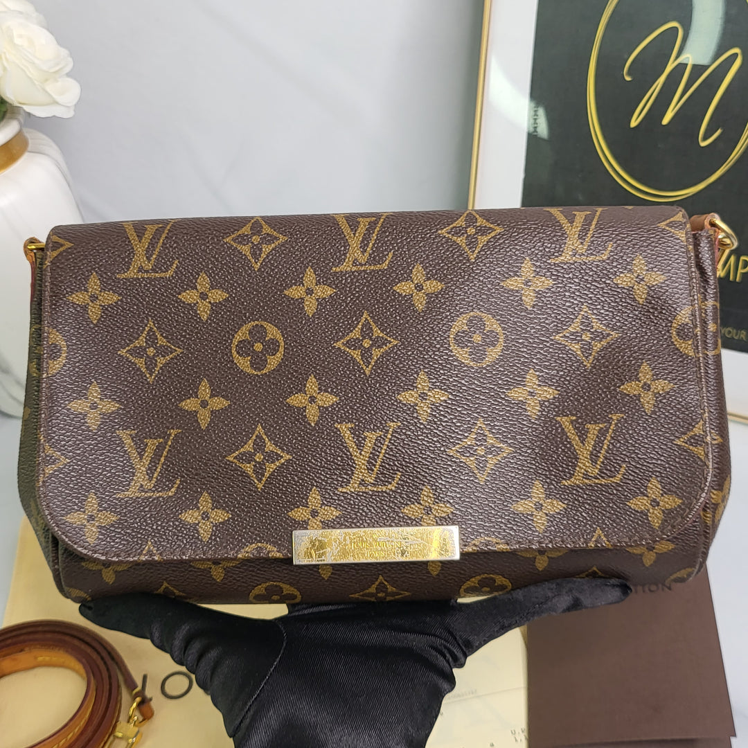 Louis Vuitton Monogram Favorite MM