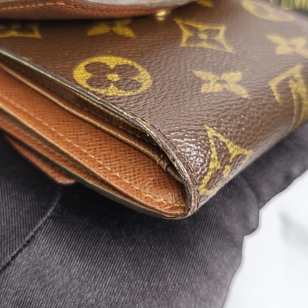 Louis Vuitton Monogram Elise Compact Wallet