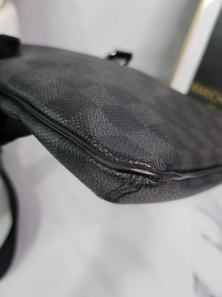 Louis Vuitton Graphite Thomas Messenger Bag