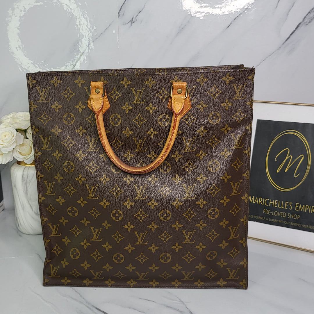 Louis Vuitton Monogram Vintage Sac Plat