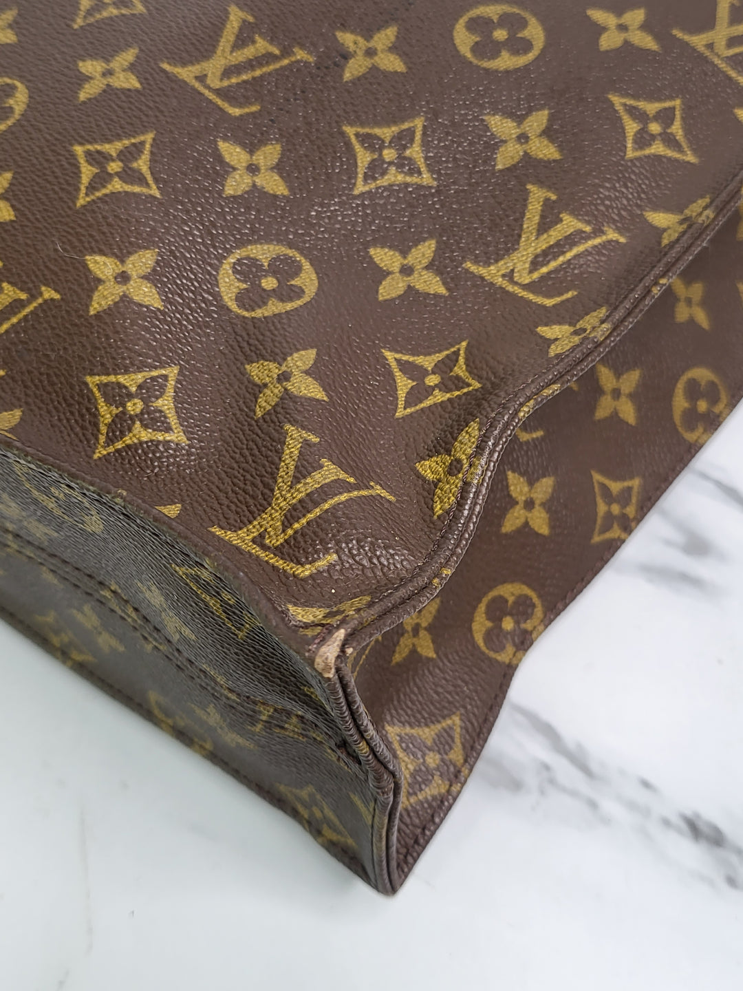 Louis Vuitton Monogram Vintage Sac Plat