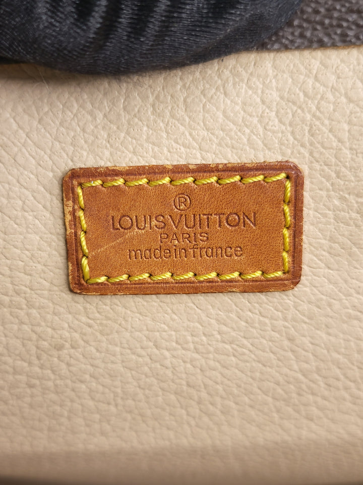 Louis Vuitton Monogram Vintage Sac Plat