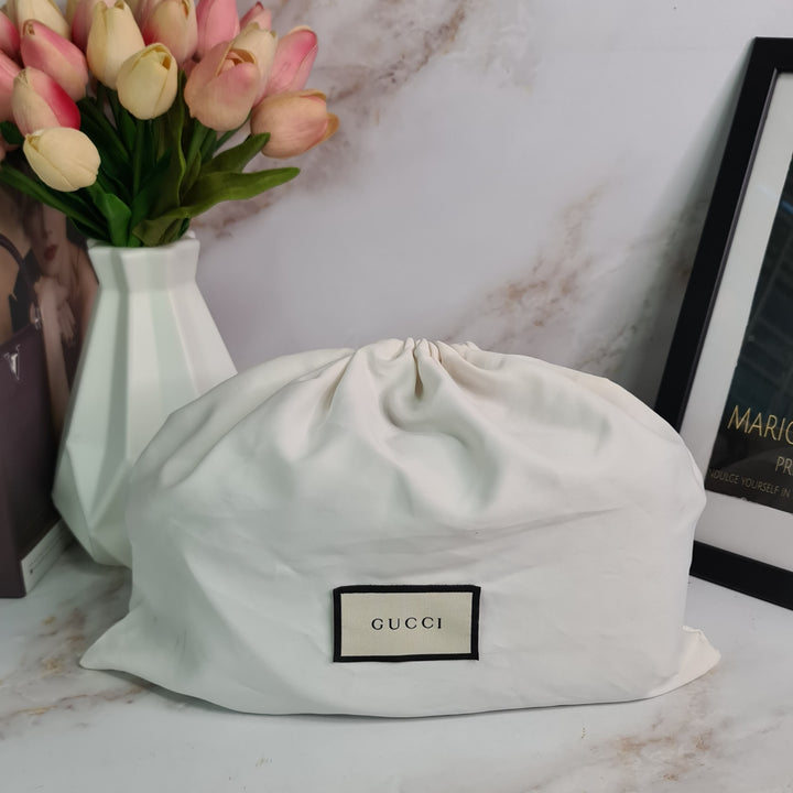 G U C C I  Marmont Small Camera Bag - Marichelle's Empire 