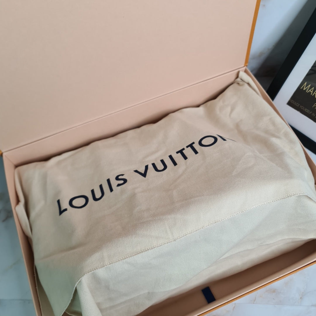 LOUISVUITTON Neverfull MM w/ Pouch - Marichelle's Empire 