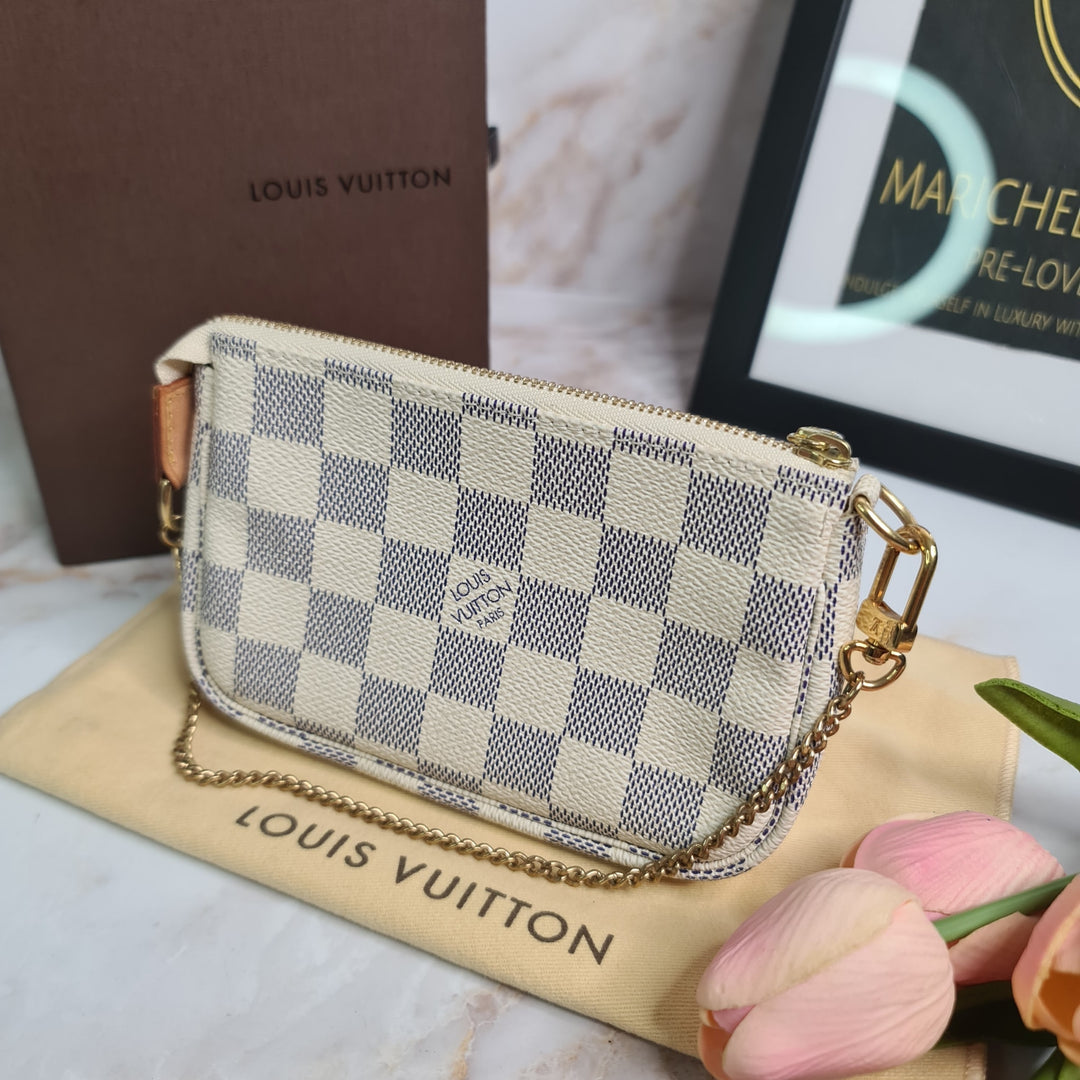 LOUISVUITTON Azur Mini Pochette - Marichelle's Empire 