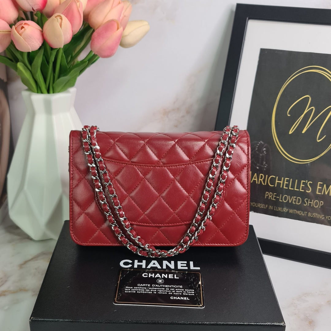 C H A N E L Lambskin Wallet On Chain - Marichelle's Empire 