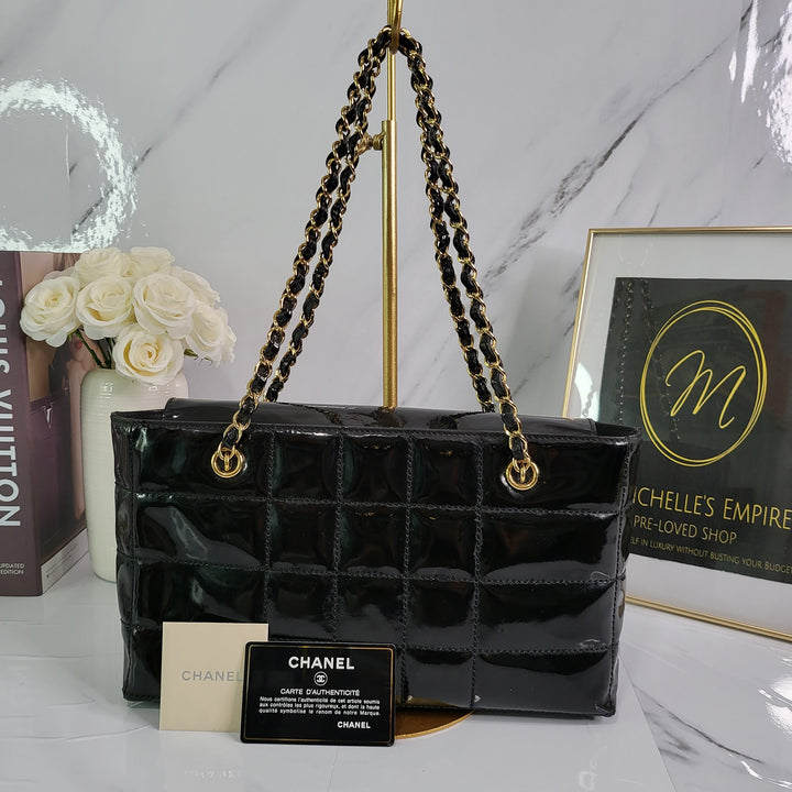 C H A N E L  Patent Chocolate Bar Chain Bag - Marichelle's Empire 