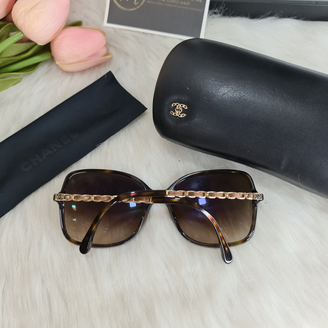 CHANEL Chain Sunglasses - Marichelle's Empire 