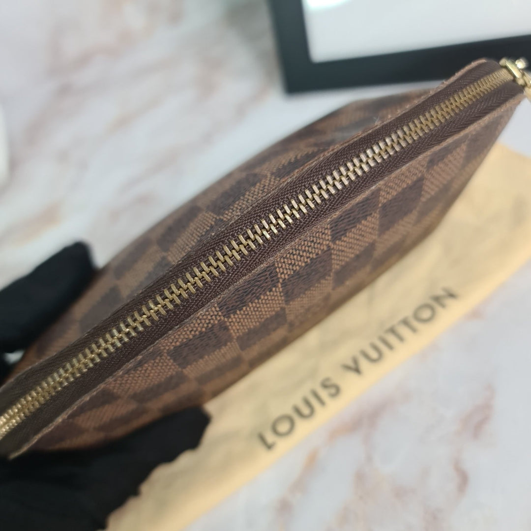 LOUISVUITTON Damier Ebene Cosmetics PM - Marichelle's Empire 