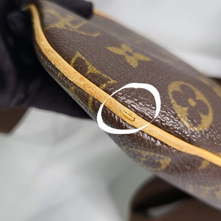 Louis Vuitton Monogram Bosphore Messenger Bag - Marichelle's Empire 